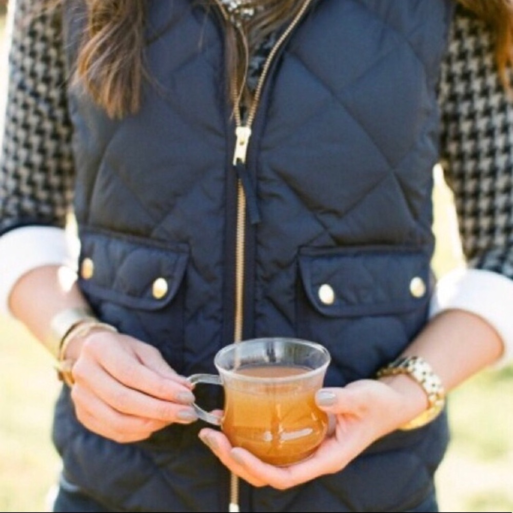 Jcrew excursion puffer vest xs navy excellent!